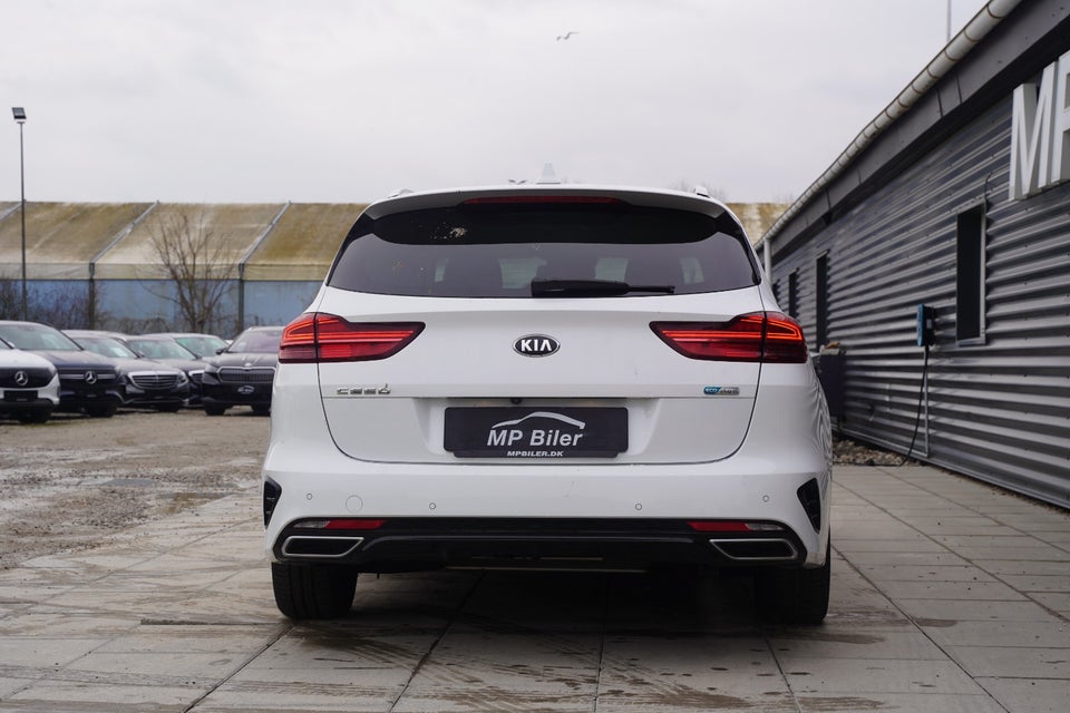 Kia Ceed 1,6 PHEV Upgrade SW DCT 5d