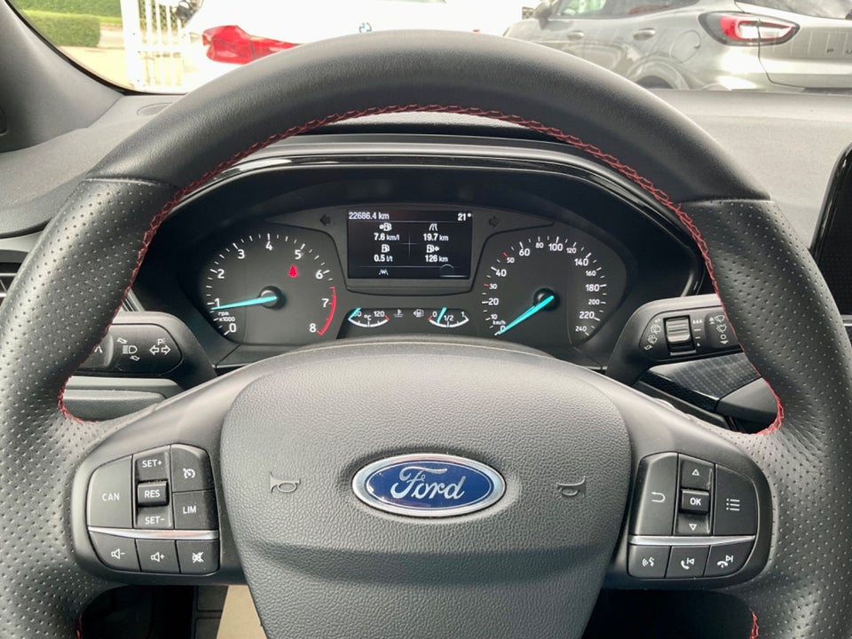 Ford Focus 1,0 EcoBoost ST-Line 5d