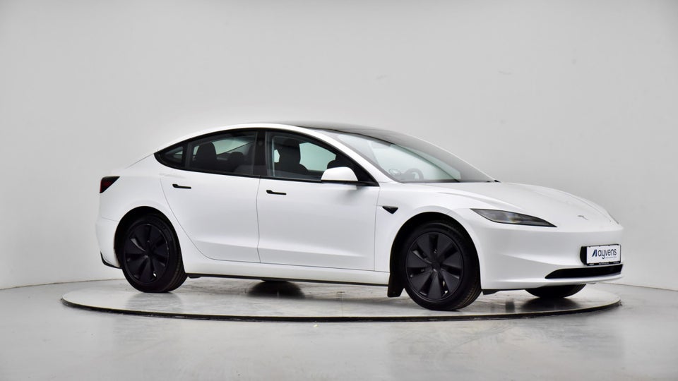 Tesla Model 3 RWD 4d