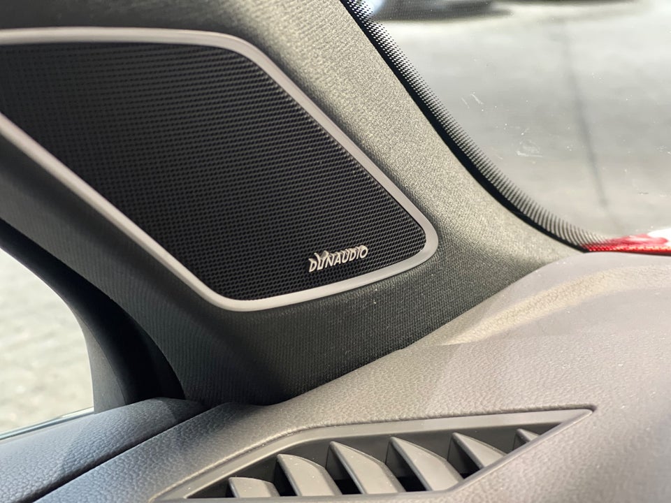 VW Touareg 3,0 TDi 286 R-line aut. 4Motion 5d