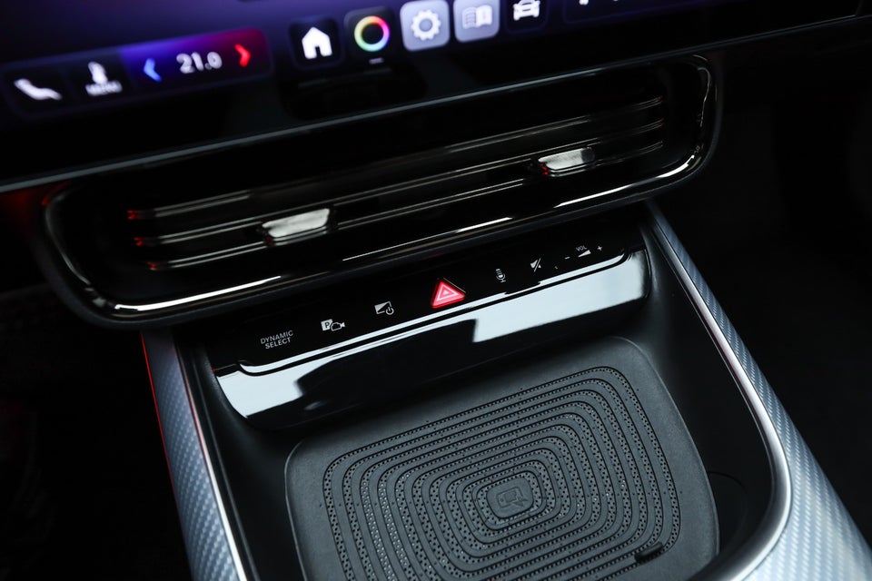 Mercedes CLA250+ EQ AMG Advance Plus 4d