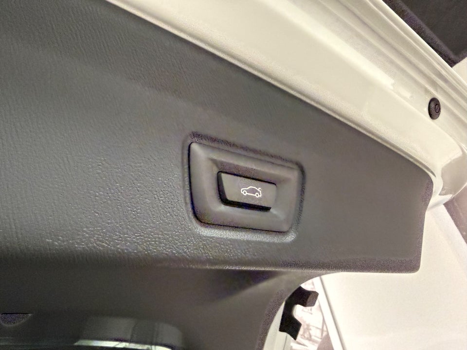 BMW i4 eDrive35 Charged 5d