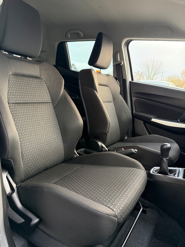 Suzuki Swift 1,2 Dualjet mHybrid Exclusive+ 5d