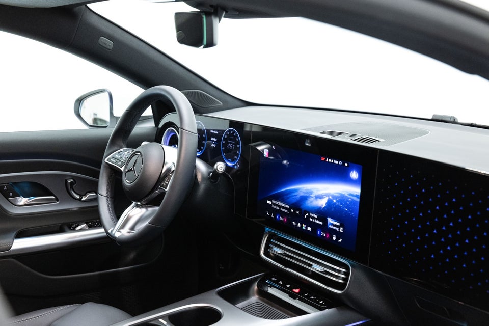 Mercedes CLA250+ EQ Progressive Advance Plus 4d
