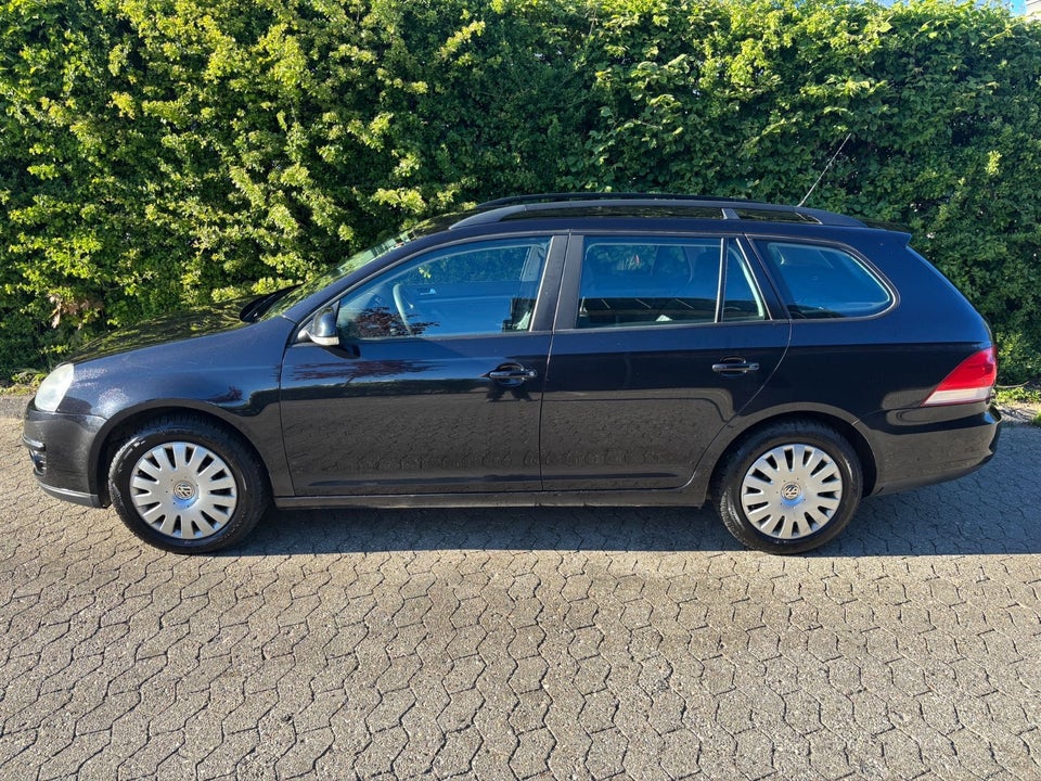 VW Golf V 1,6 DK 5d