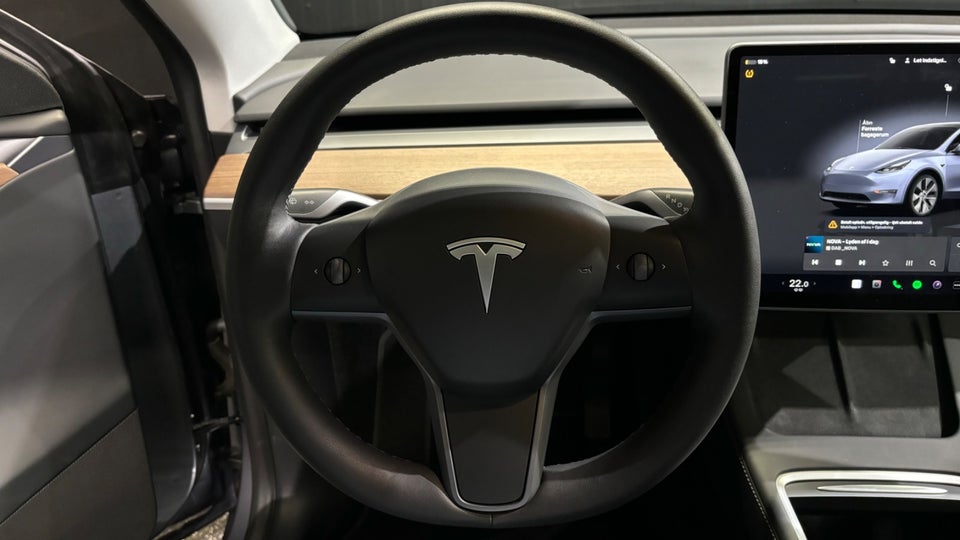 Tesla Model Y Long Range AWD 5d