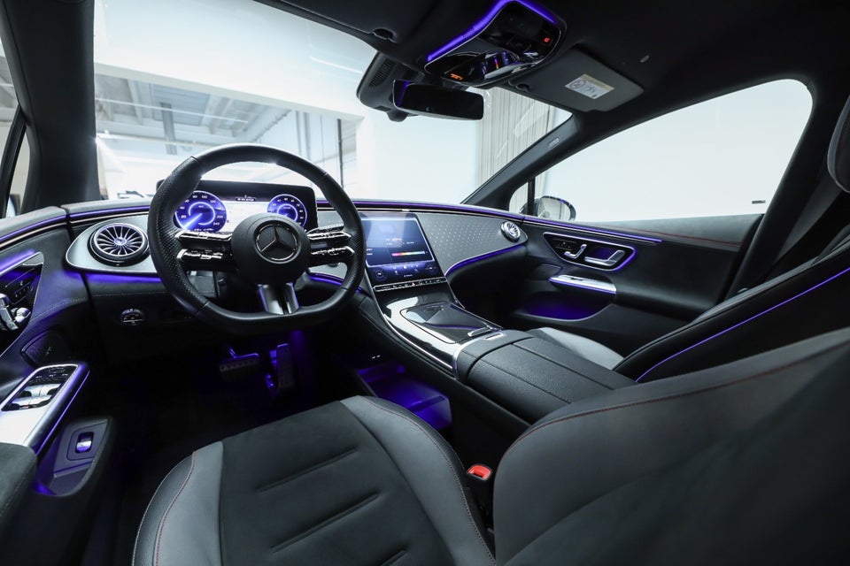 Mercedes EQE350 AMG Line 4d