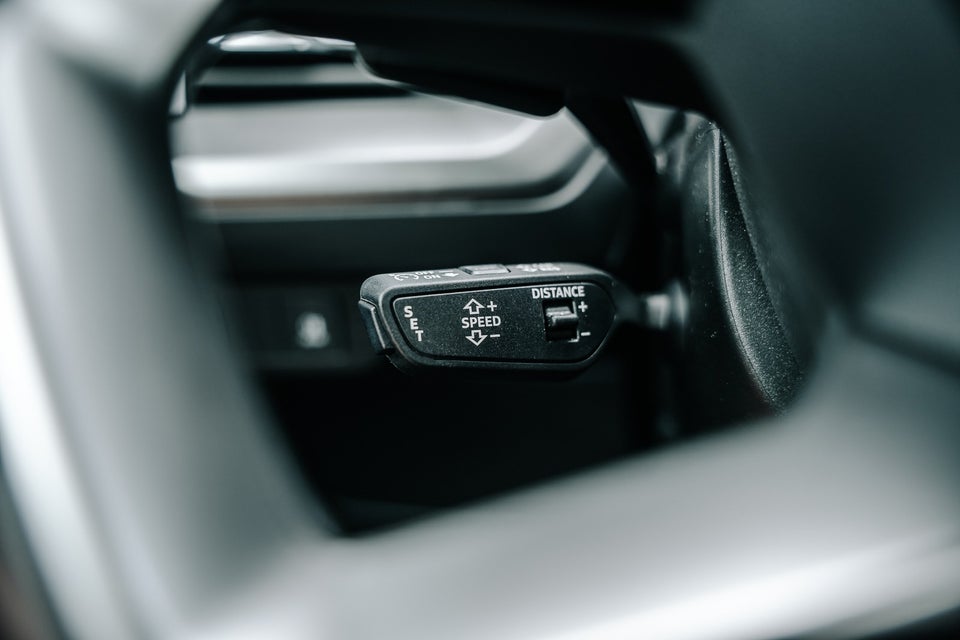 Audi Q4 e-tron 45 quattro 5d