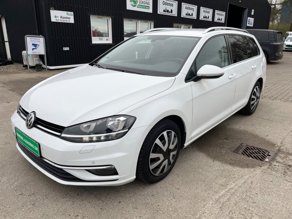 VW Golf VII 2,0 TDi 150 Highline Variant DSG Van 5d