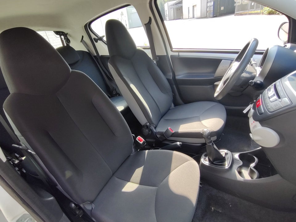 Toyota Aygo 1,0 VVT-i T2 Air 5d