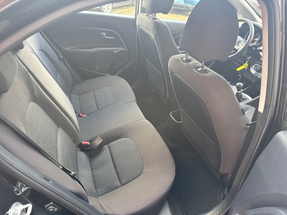 Kia Rio 1,2 CVVT Attraction 5d