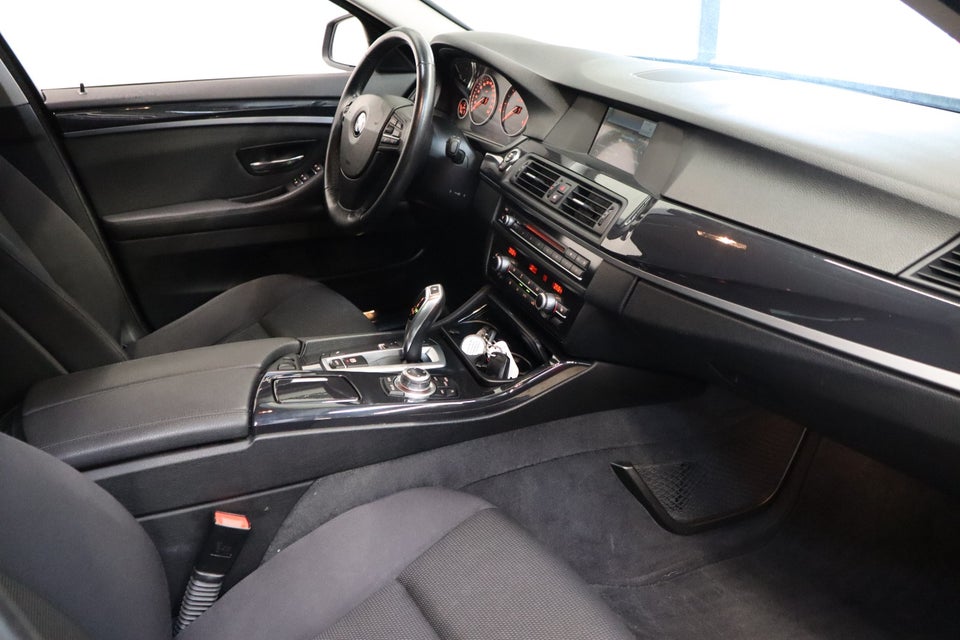 BMW 520d 2,0 Touring aut. 5d