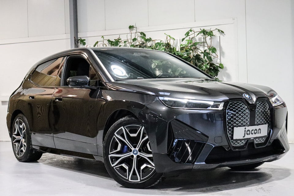 BMW iX xDrive50 Sport 5d