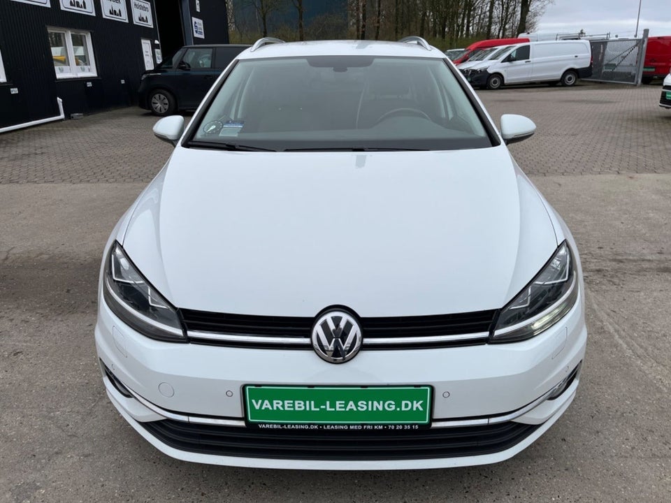 VW Golf VII 2,0 TDi 150 Highline Variant DSG Van 5d