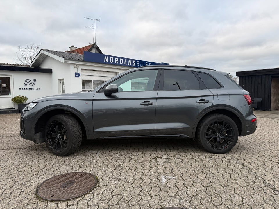 Audi Q5 50 TFSi e S-line quattro S-tr. 5d