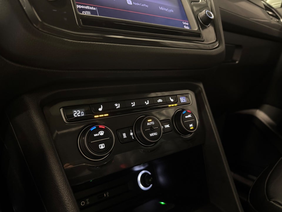 VW Tiguan 2,0 TDi 190 R-line DSG 4Motion 5d