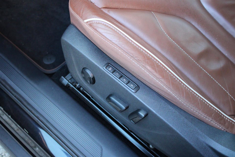 Skoda Enyaq 80 iV ecoSuite 5d