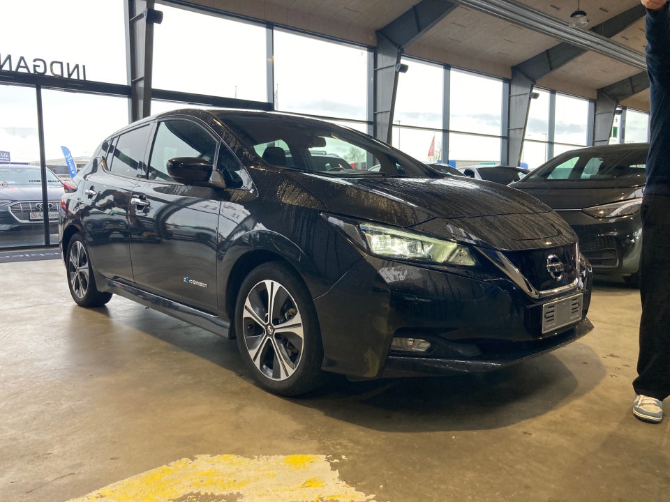 Nissan Leaf 40 N-Connecta 5d