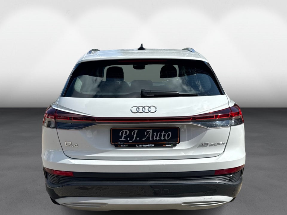 Audi Q4 e-tron 40 Advanced 5d