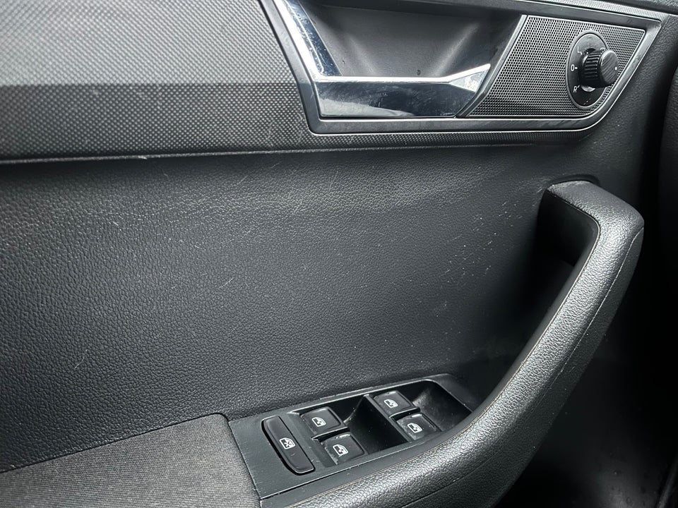 Skoda Fabia 1,0 TSi 110 Ambition Combi DSG 5d