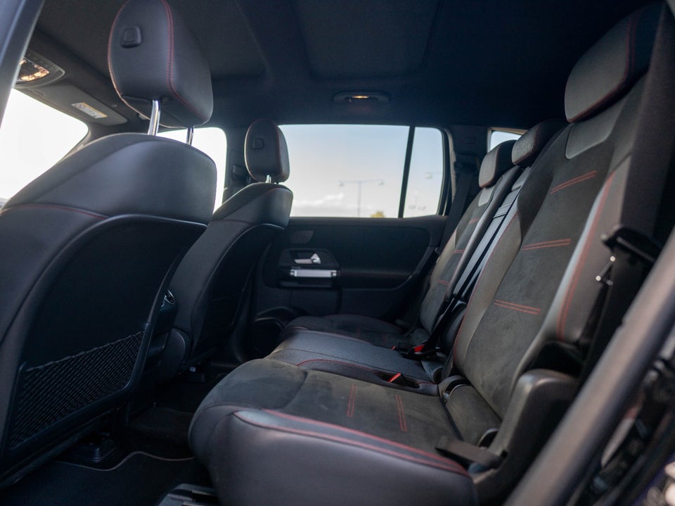 Mercedes EQB300 AMG Line 4Matic 5d