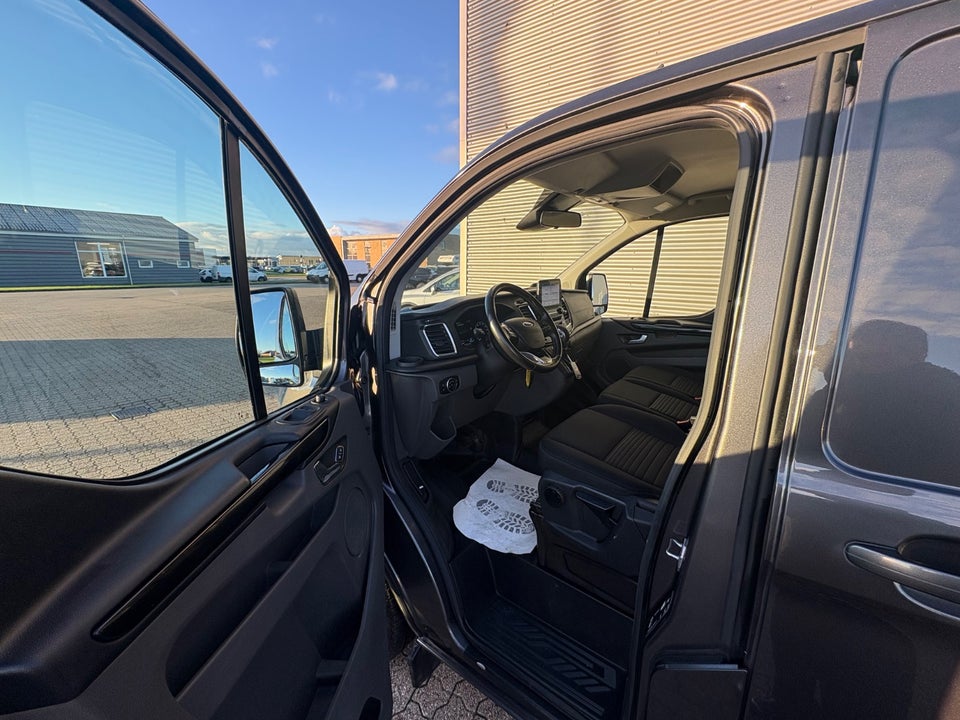 Ford Transit Custom 340L 2,0 TDCi 170 Limited aut.