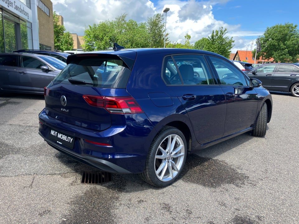 VW Golf VIII 1,0 TSi 110 5d