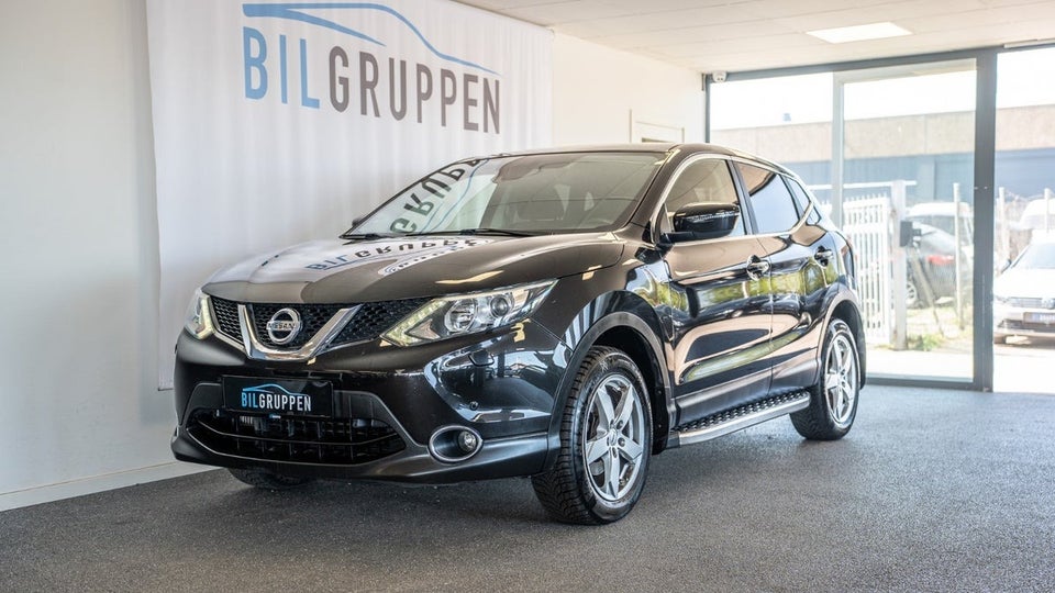 Nissan Qashqai 1,6 Dig-T 163 Acenta 5d