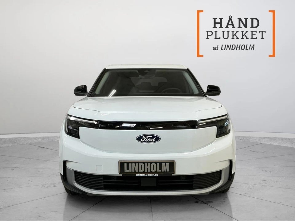 Ford Explorer 77 Premium Extended Range 5d