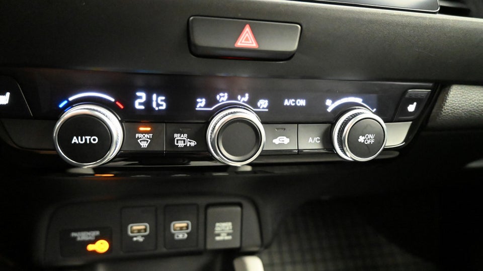 Honda Jazz 1,5 i-MMD Executive eCVT 5d