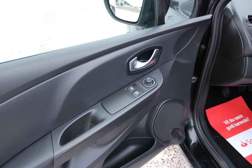 Renault Clio IV 0,9 TCe 90 Formula Edition 5d