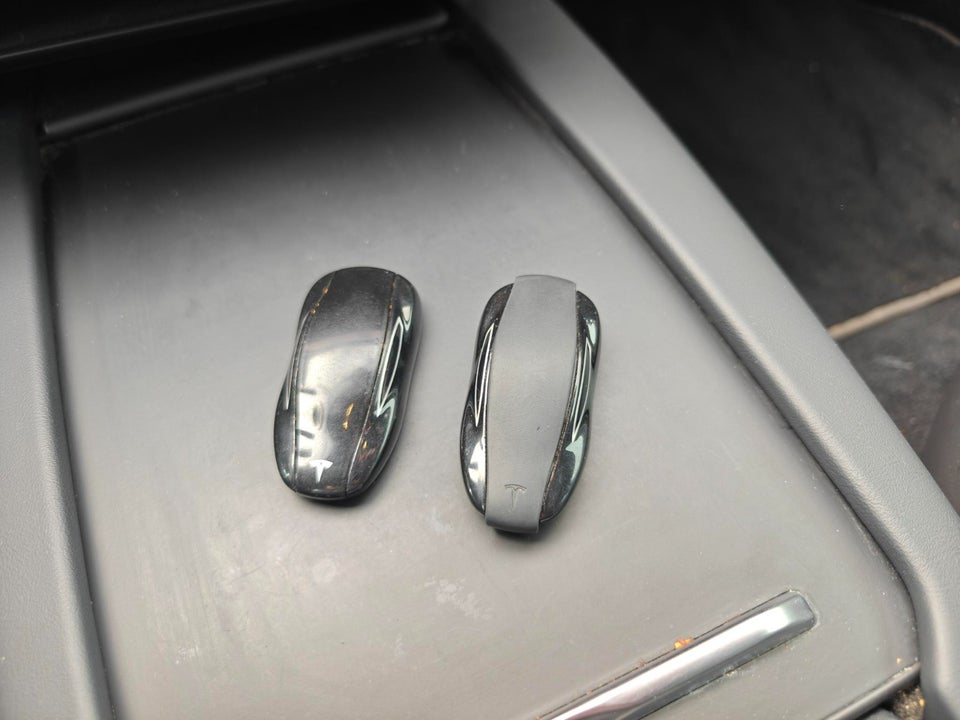 Tesla Model S 85D 5d