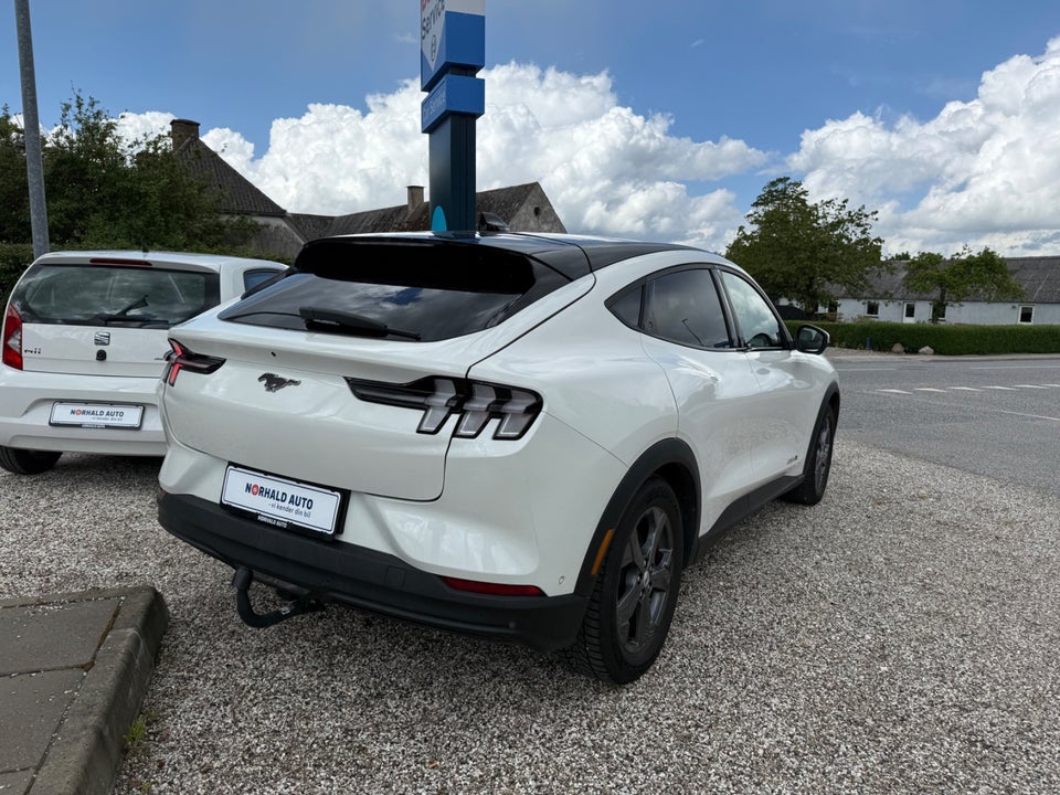 Ford Mustang Mach-E 98 Extended Range 5d