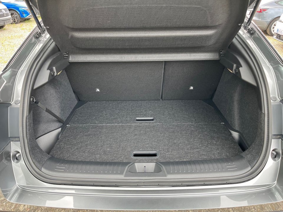 Nissan Leaf 52 Engage+ 5d