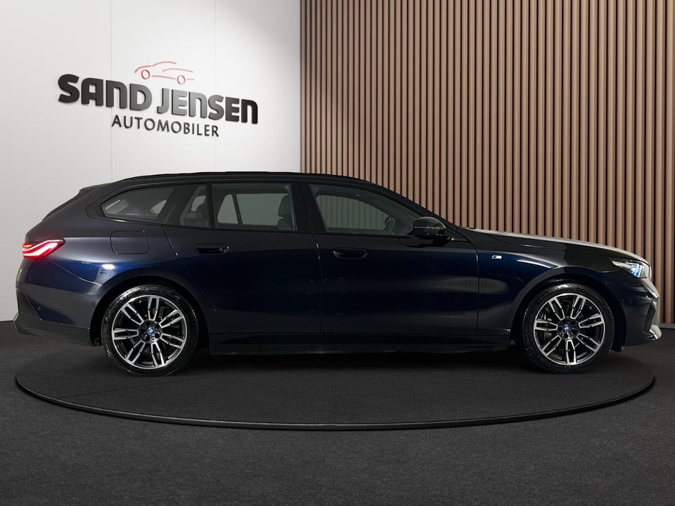 BMW i5 eDrive40 Touring M-Sport 5d