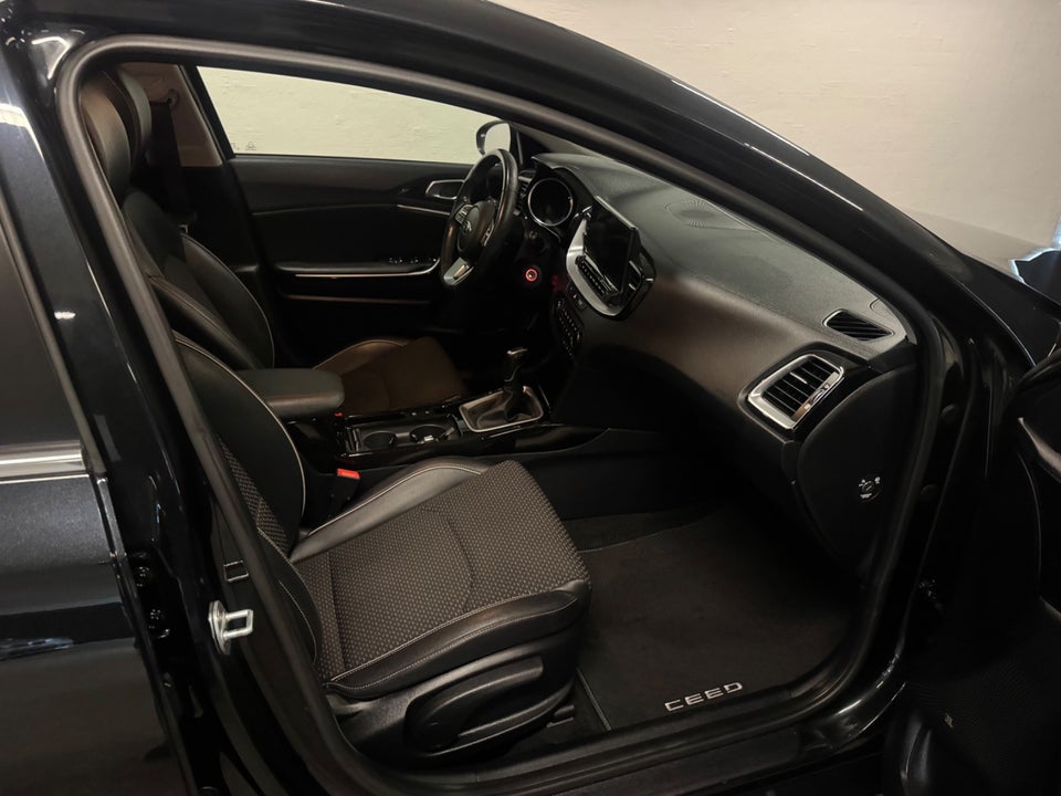 Kia Ceed 1,0 T-GDi Collection 5d