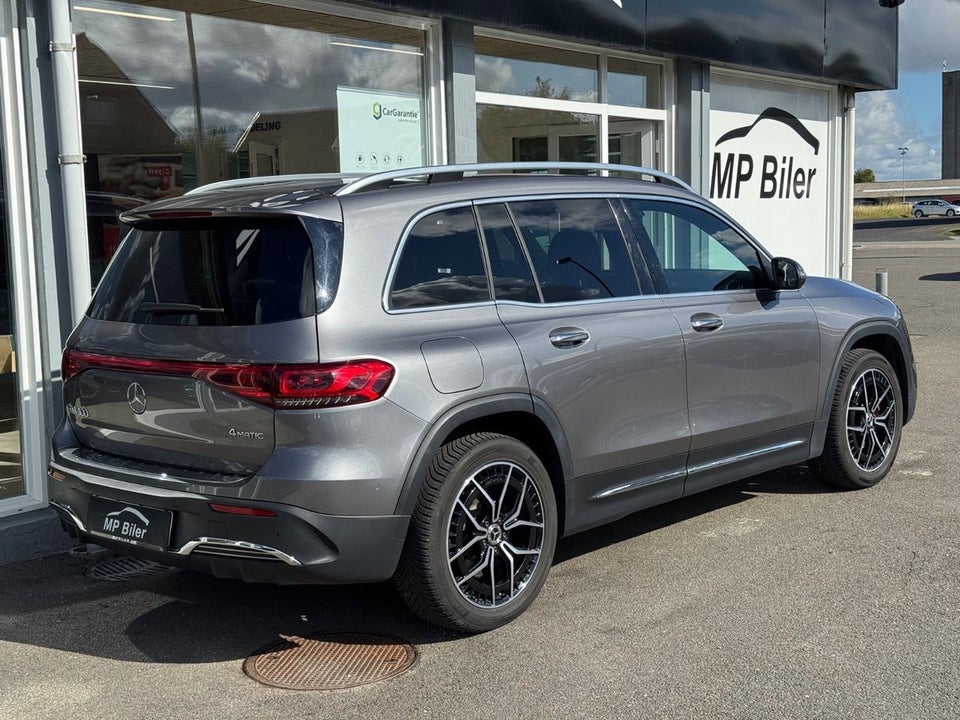 Mercedes EQB300 AMG Line 4Matic 5d