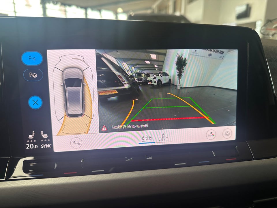 VW Golf VIII 1,5 eTSi 130 Life Variant DSG Van 5d