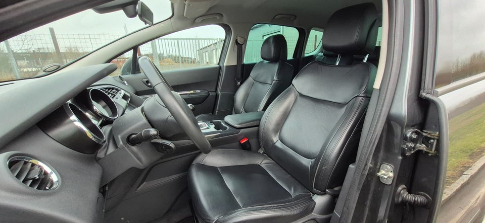 Peugeot 3008 2,0 HDi 150 Premium+ 5d