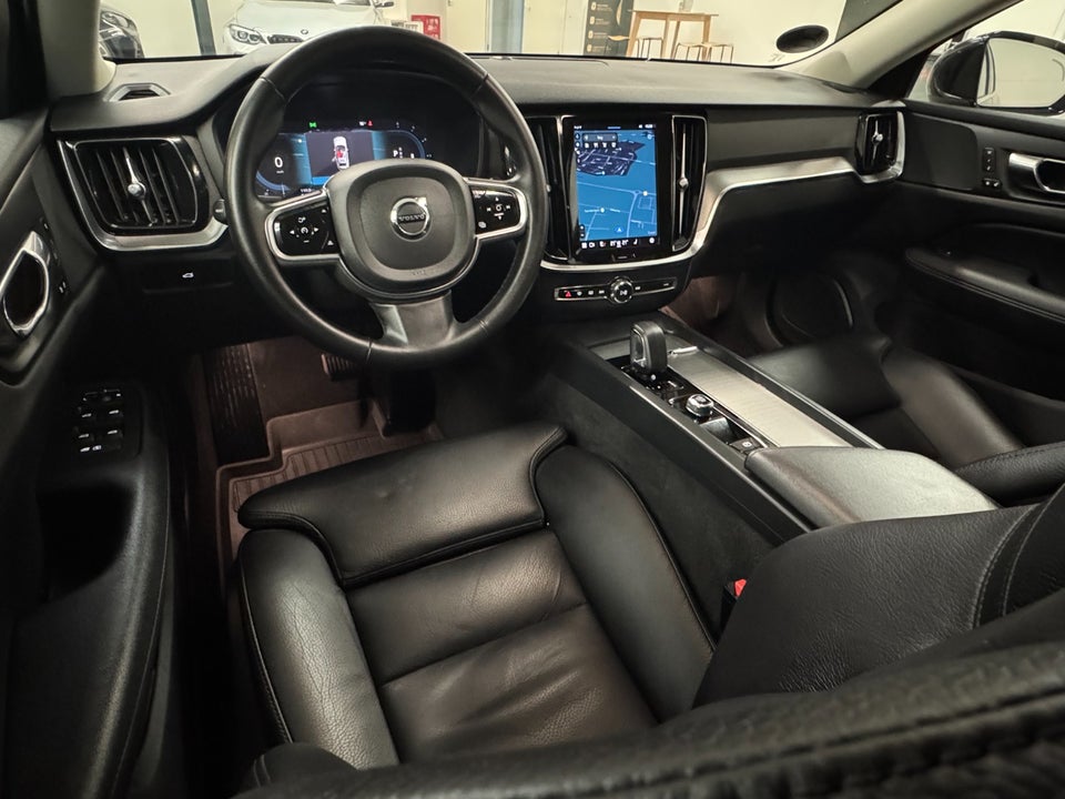 Volvo V60 2,0 B4 197 Plus Bright aut. 5d