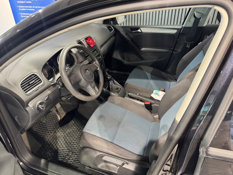 VW Golf VI 1,6 TDi 105 BlueMotion 5d