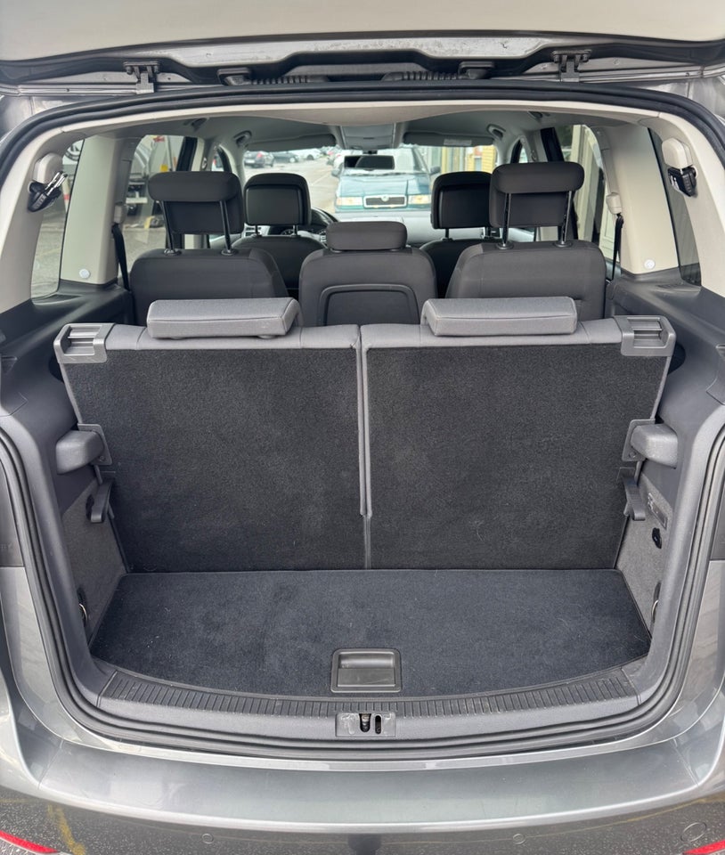 VW Touran 1,4 TSi 140 Comfortline 7prs 5d