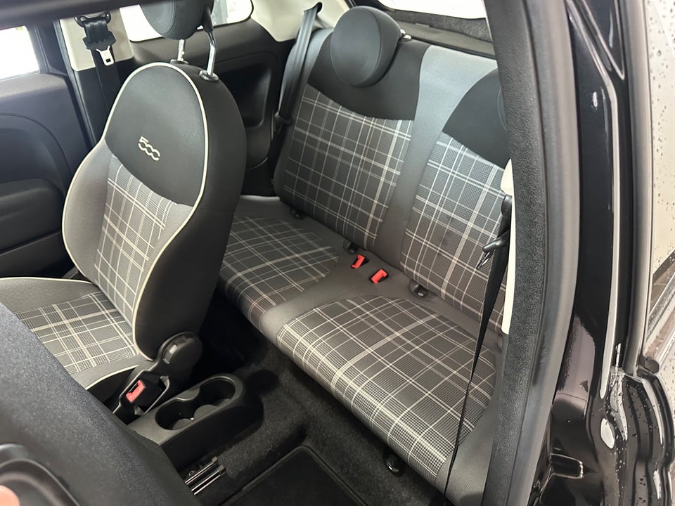 Fiat 500 1,2 Black Friday 3d