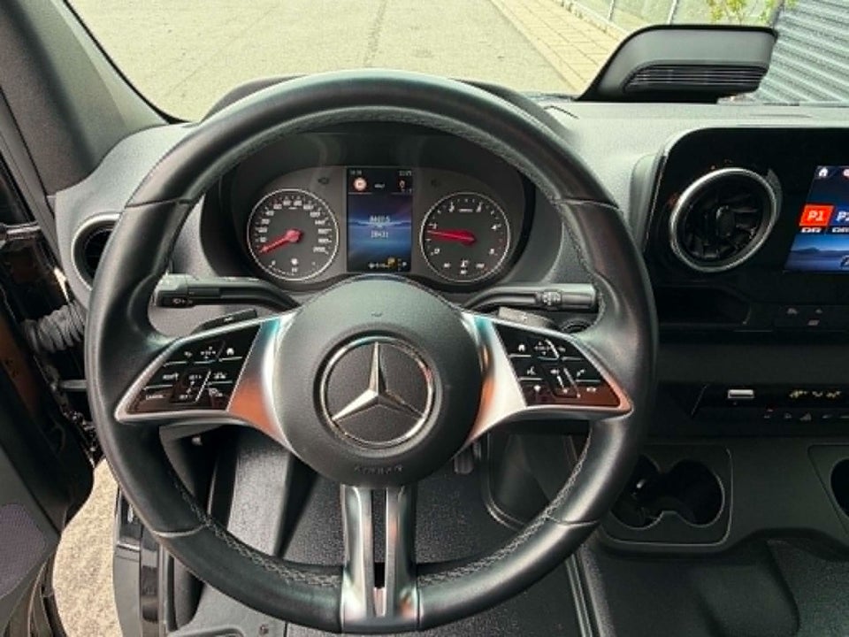 Mercedes Sprinter 317 2,0 CDi A2 Chassis SELECT aut. RWD 2d