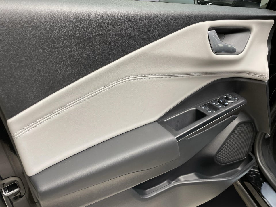 Ford Puma 46 Gen-E Premium 5d