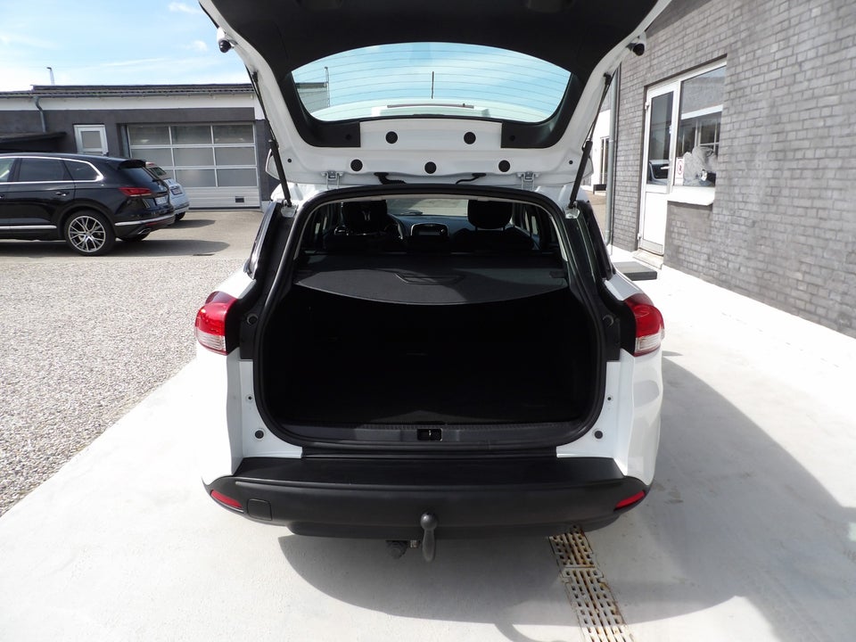 Renault Clio IV 0,9 TCe 90 Zen Sport Tourer 5d