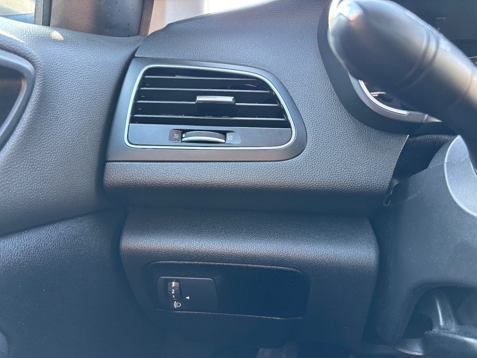 Renault Megane IV 1,2 TCe 130 Zen Sport Tourer EDC 5d