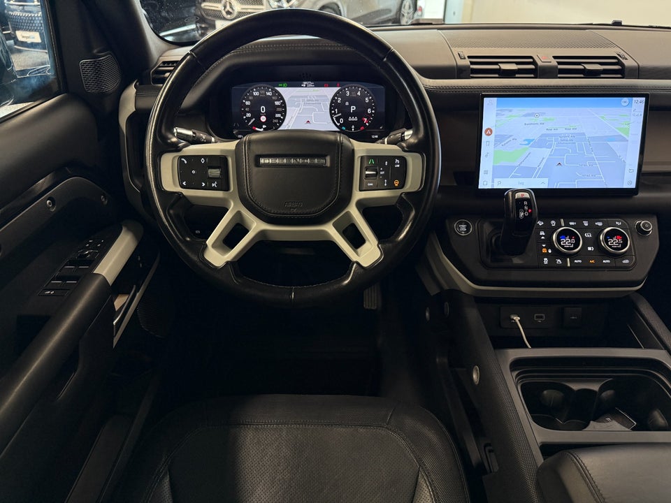 Land Rover Defender 110 3,0 P400 SE aut. 5d