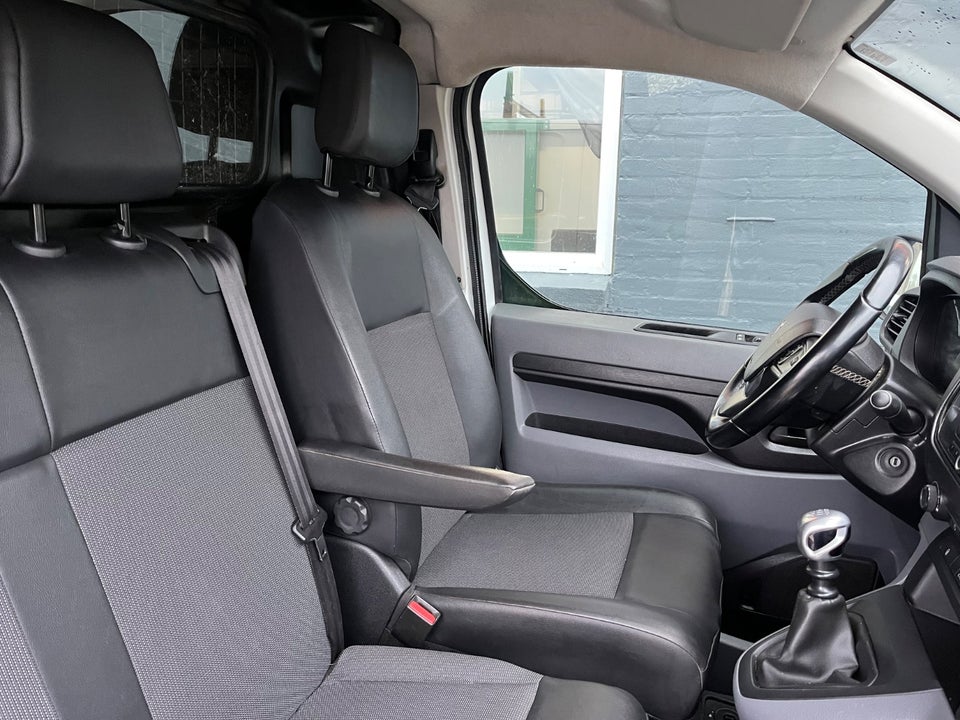 Peugeot Expert 2,0 BlueHDi 150 L3 Plus Van