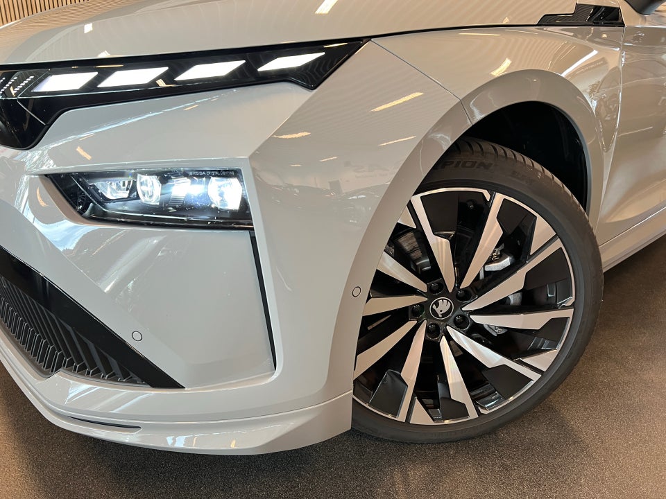 Skoda Enyaq 85x iV Sportline Maxx Coupé 5d